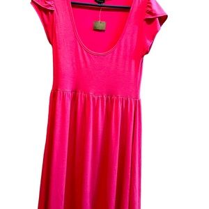 Pink dress short sleeves